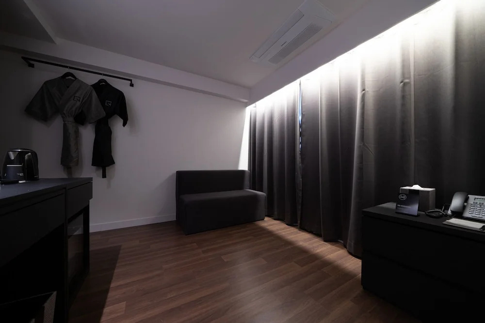 Moyen Hotel