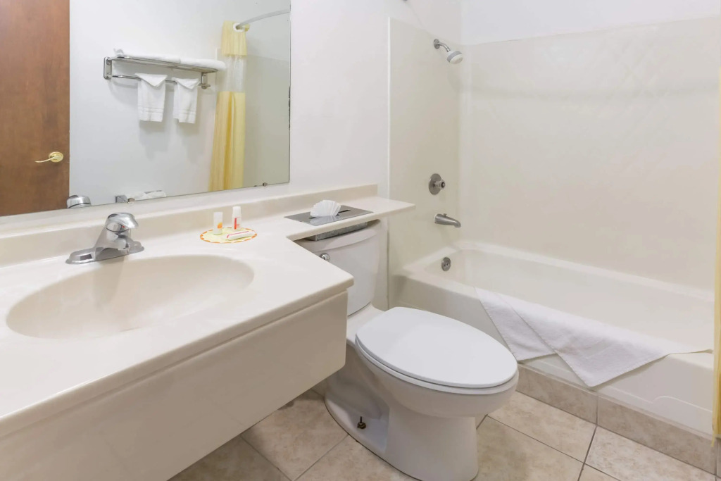 Days Inn by Wyndham Medford