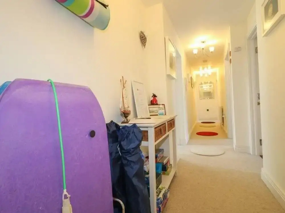 Shell Hill 3-bed Apt, Sleeps 6, 15 Mins to Beach