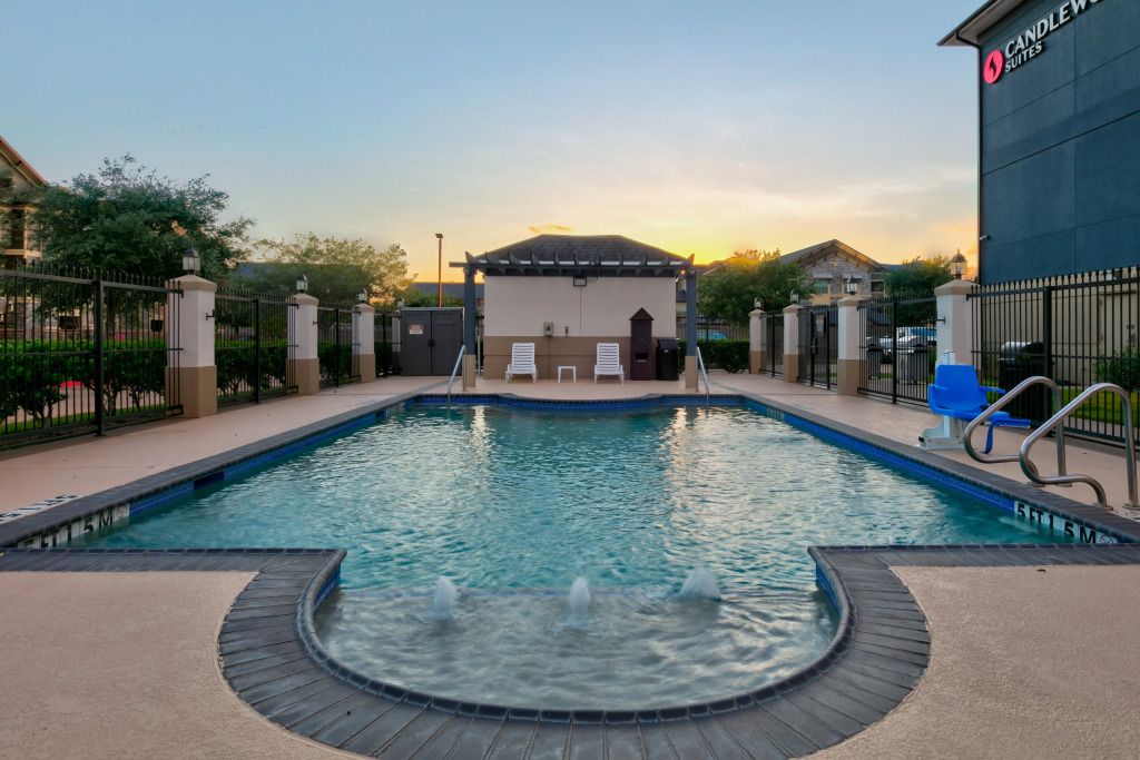 Candlewood Suites Lake Jackson by IHG