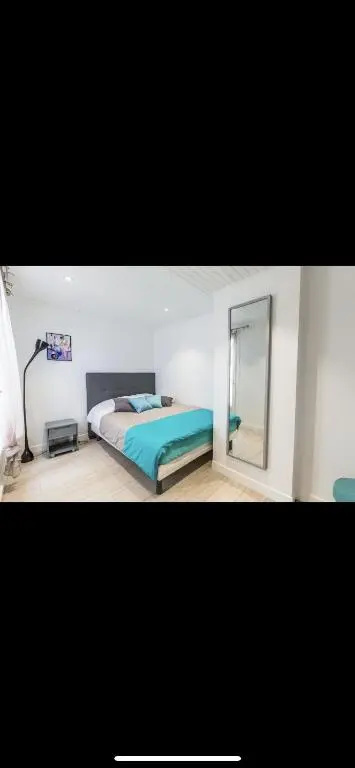 appartement t3 avec patio à 300m de la plage