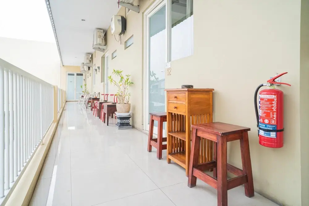 RedDoorz Syariah near Suncity Mall Sidoarjo