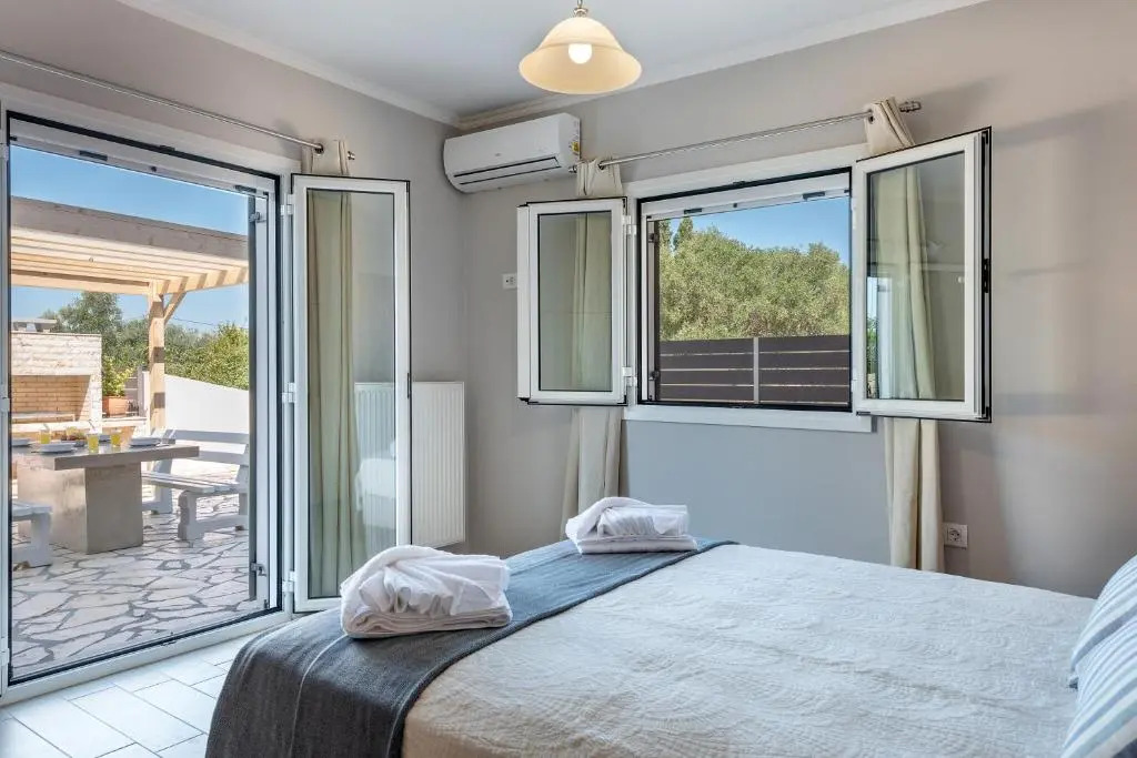 Waterway Luxury Residence-Apartment 1