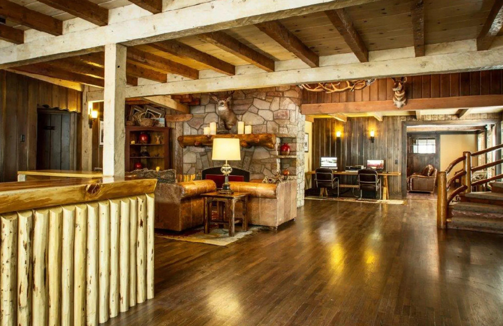 Jackson Hole Lodge