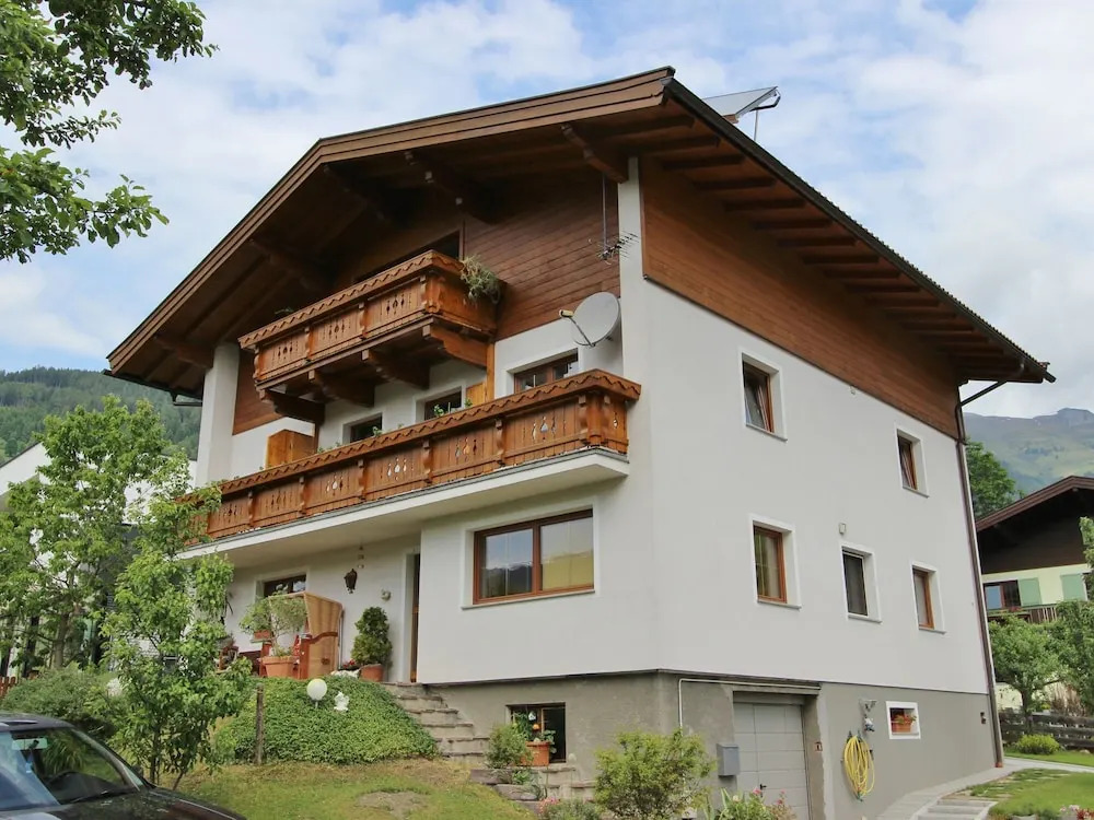 Cozy Apartment In Walchen Austria Near Ski Area