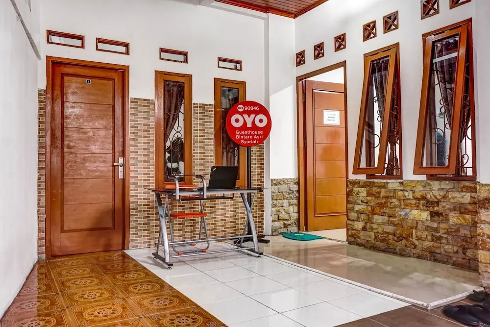 OYO 90846 Guesthouse Bintaro Asri Syariah