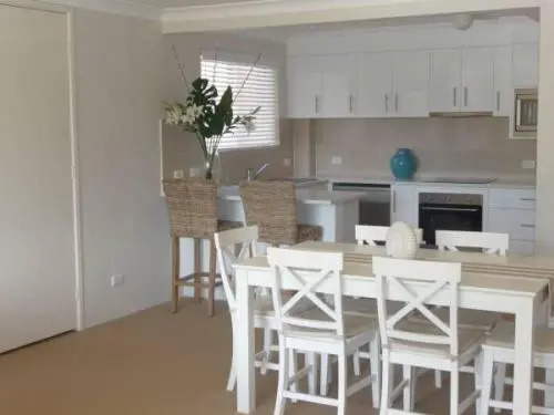 Fleur Court, Unit 9, 26-28 Head Street