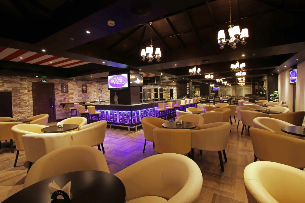Park Regis Lotus Hotel