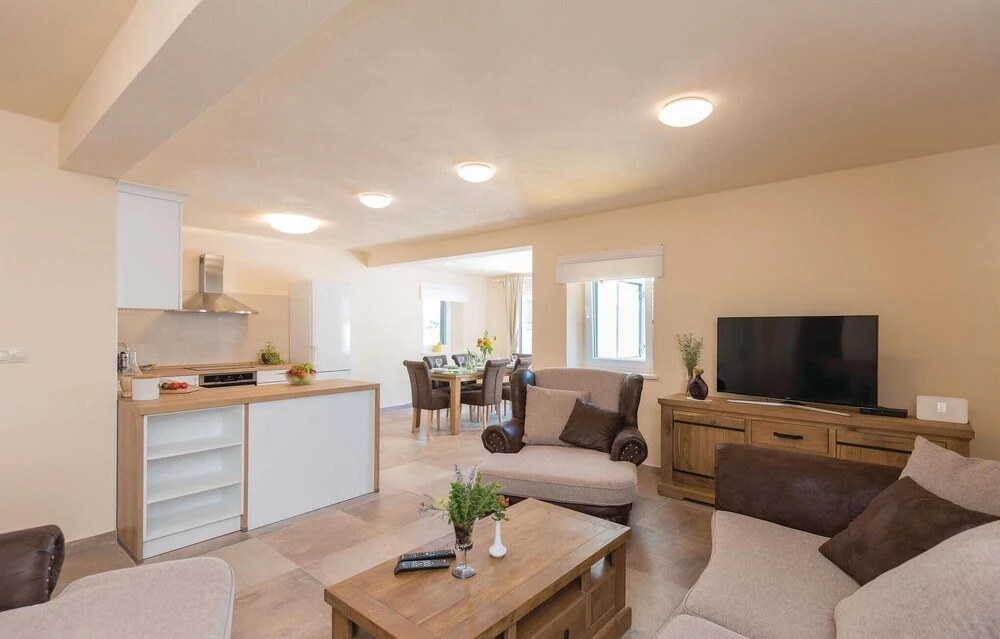 Amazing Home in Lumbarda With 3 Bedrooms, Wifi and Outdoor Swimming Pool