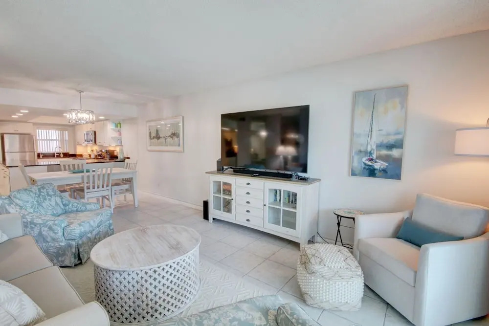 346 El Matador 2 Bedroom Home by RedAwning