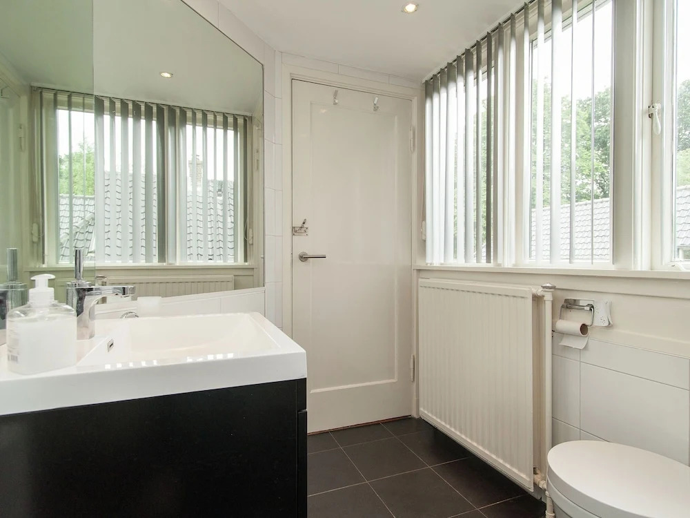 Luxurious Villa in Fantastic Location Between Forest and Centre Near Bergen