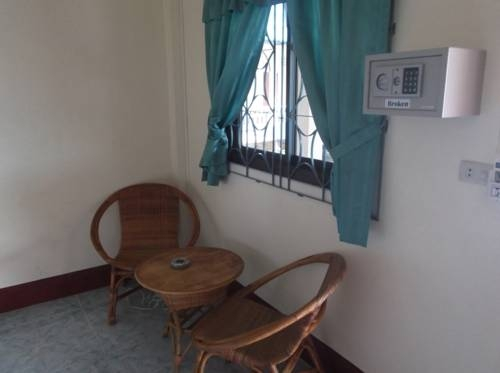 Chaweng Y&O Guesthouse