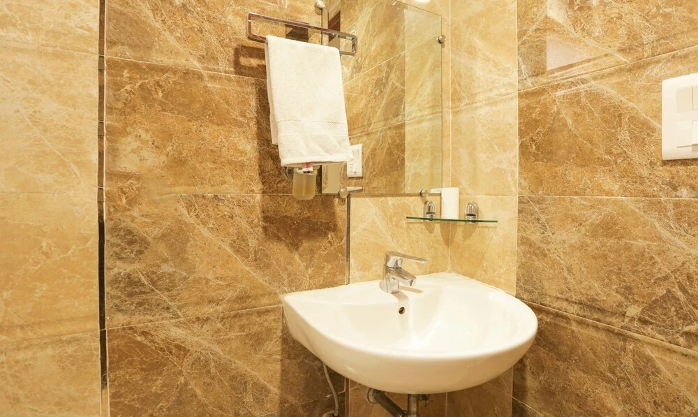 Hotel Balsons International