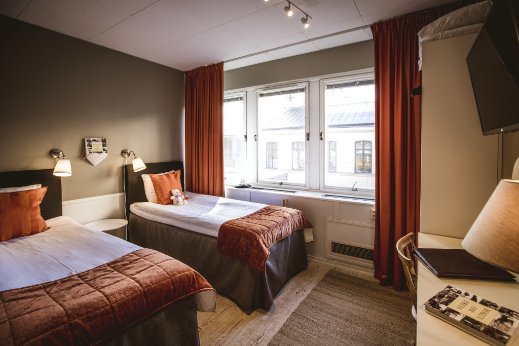 Corner Hotel