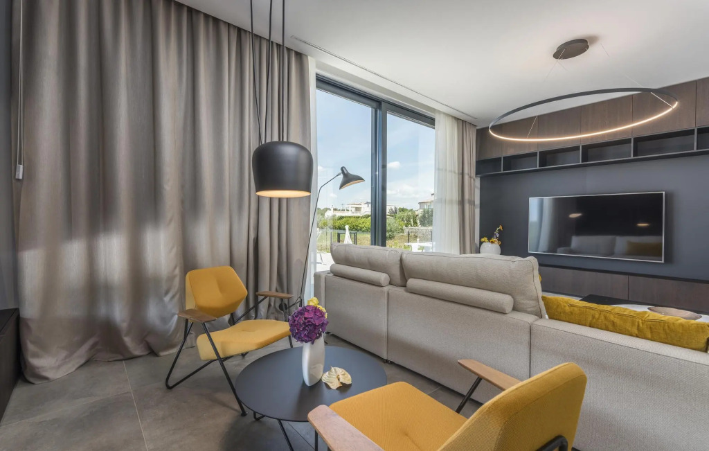 Noble 2 in Bale with 3 bedrooms and 3 bathrooms