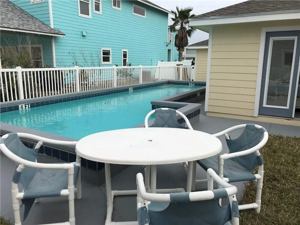 Good Vibrations 3 Bedroom Home