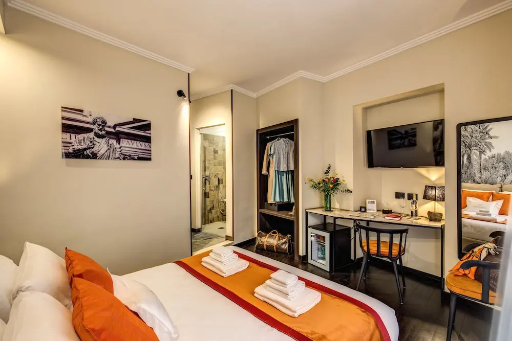 PAX hotel