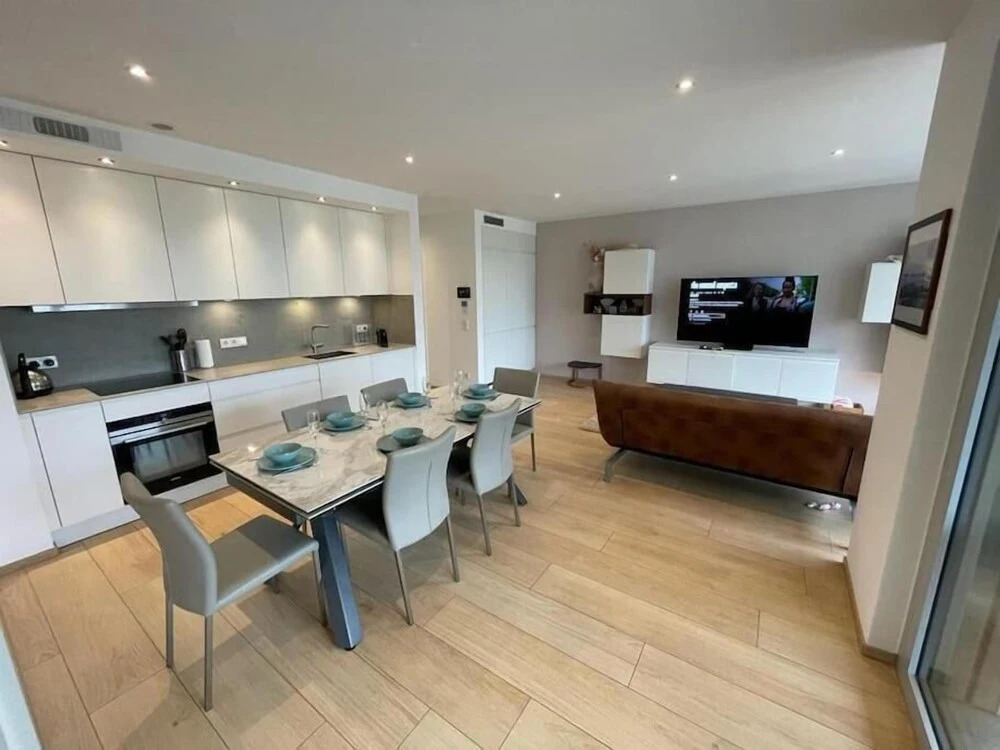 3 bedrooms in Gasperich Terrace&Parking