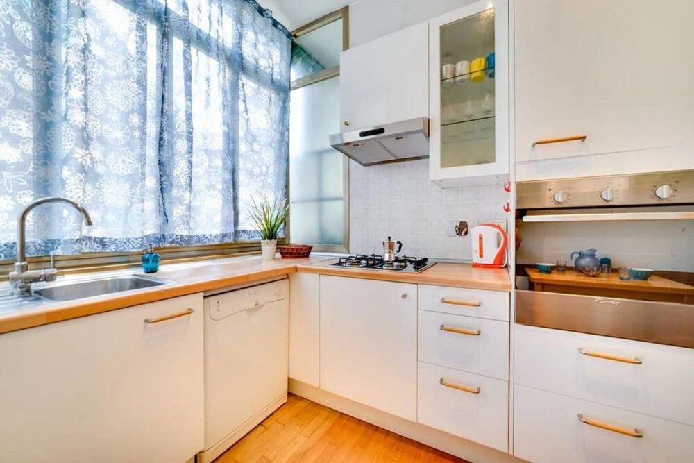 Modern & Friendly: Your Lovely 5 Guests Apartment