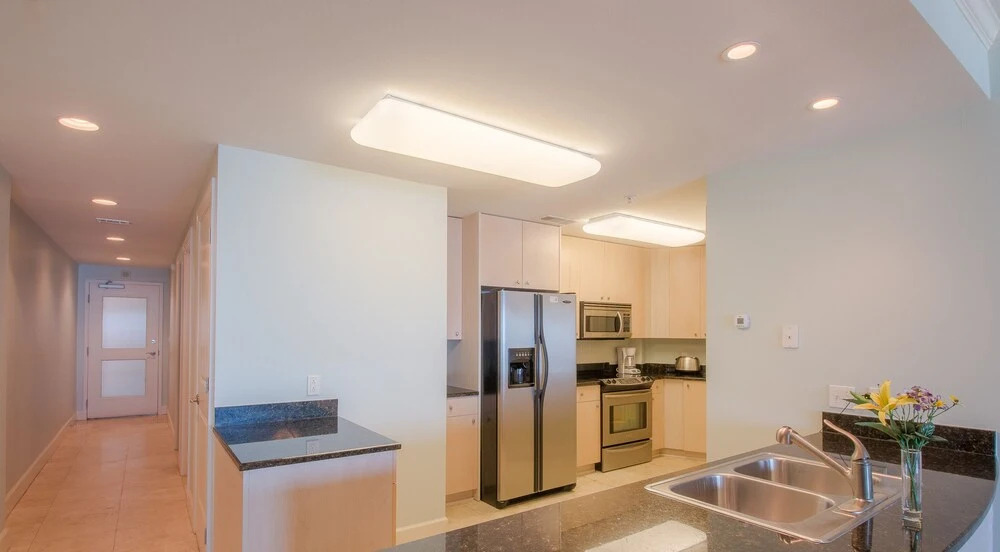 Sea Breeze-Sea Breeze 1007 Penthouse
