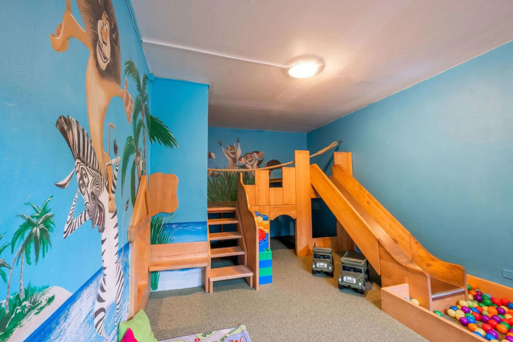 Pinia Hotel & Resort