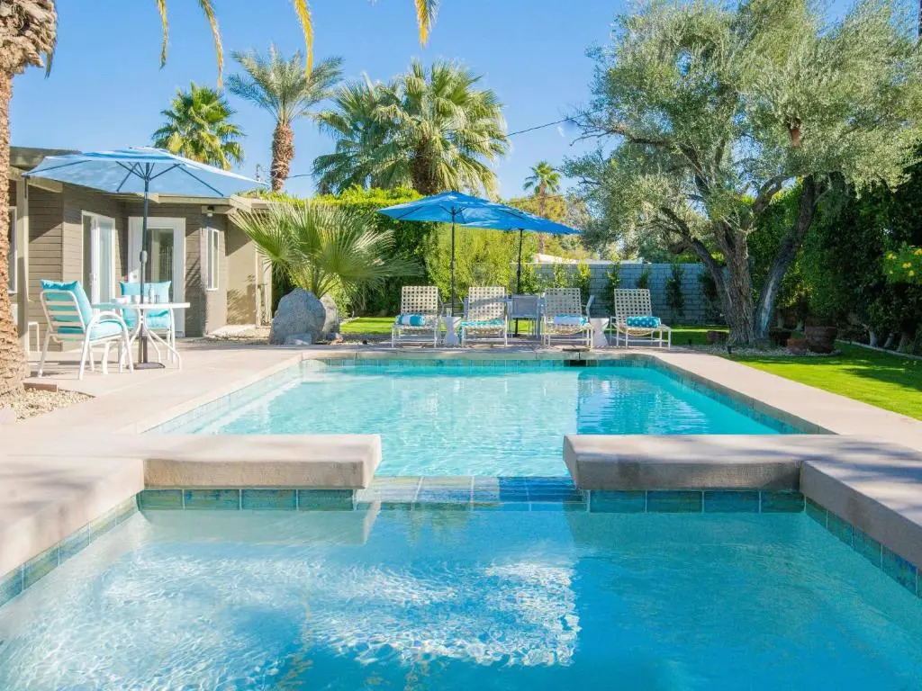 Canary Palms by ACME House Company
