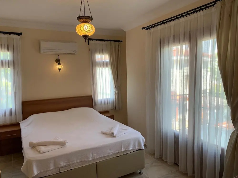 Stunning 4-bed Villa Celik 4 Bedrooms all Ensuite