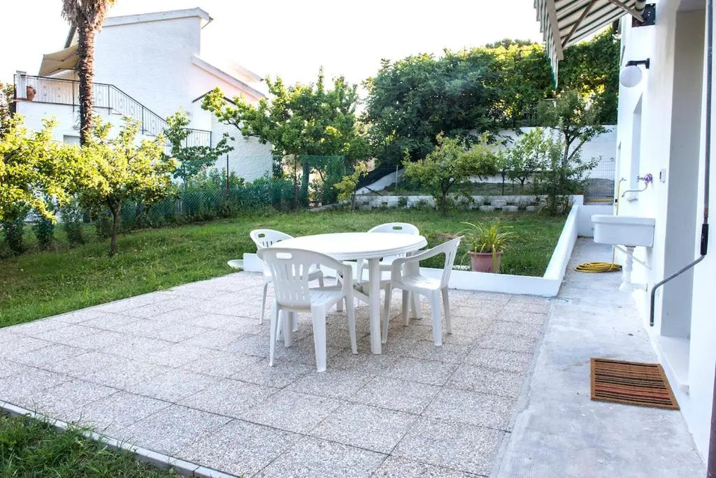 N230 - Numana, nuovissimo trilocale con giardino