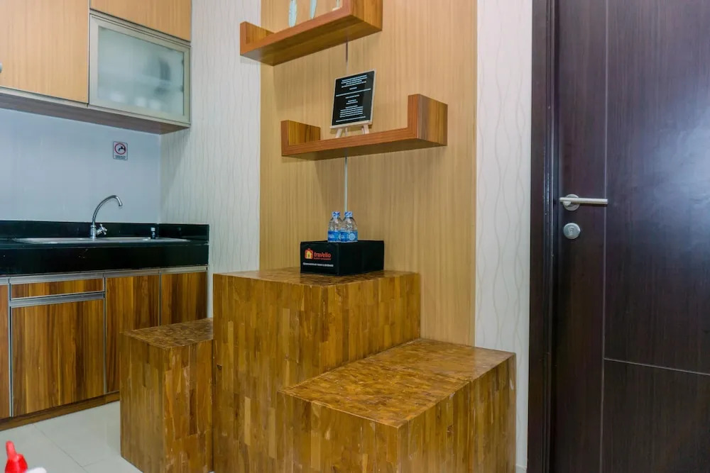 Classic Elegance Combined 2Br At Gp Plaza Apartment