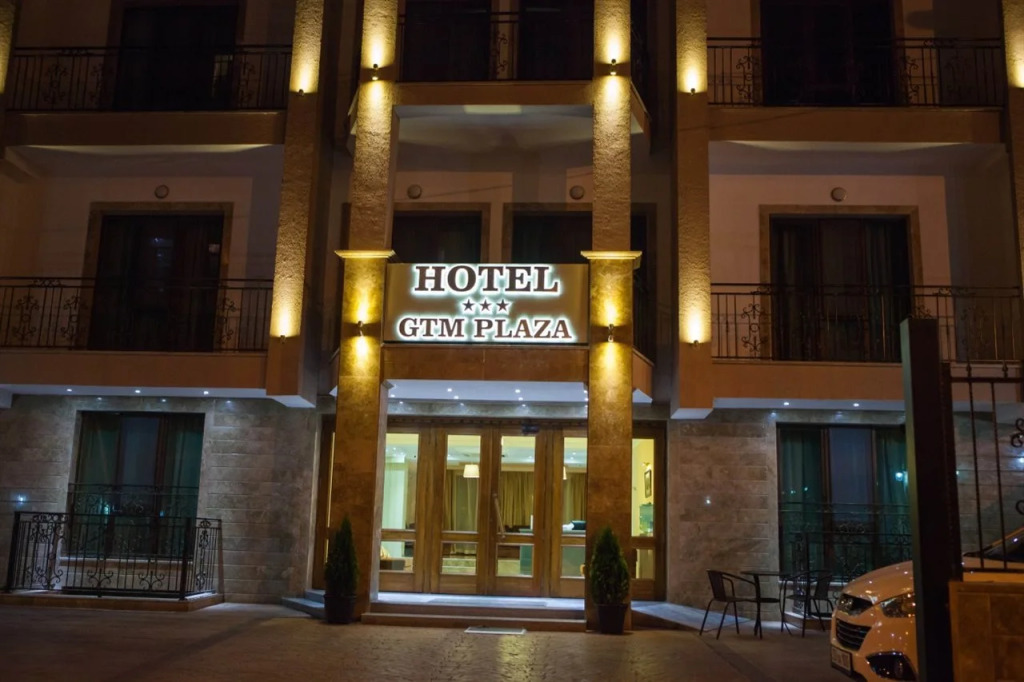 Отель Gtm Plaza