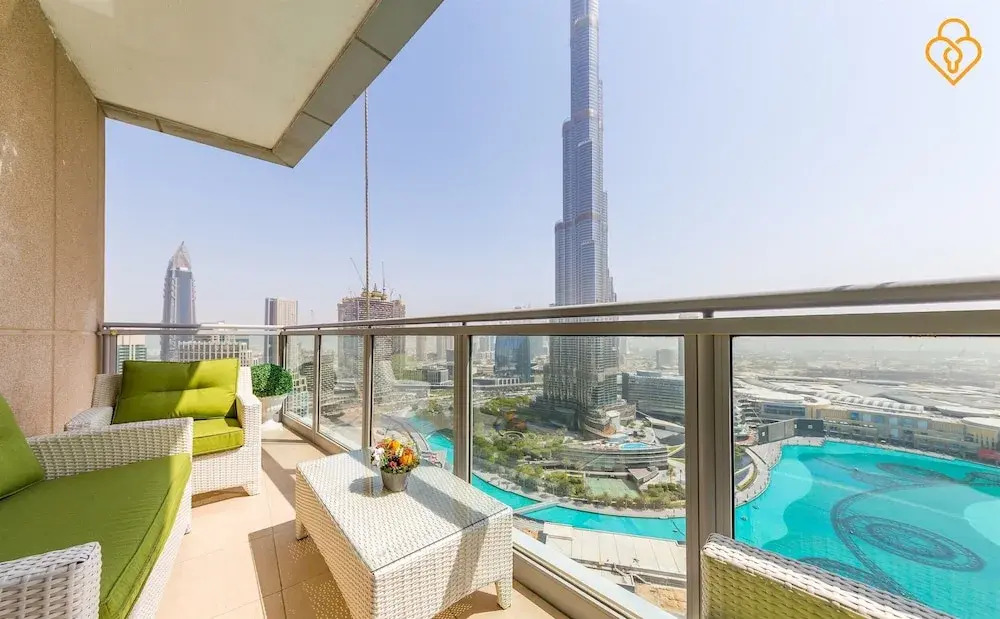 Residences 3 B/R Tower 1