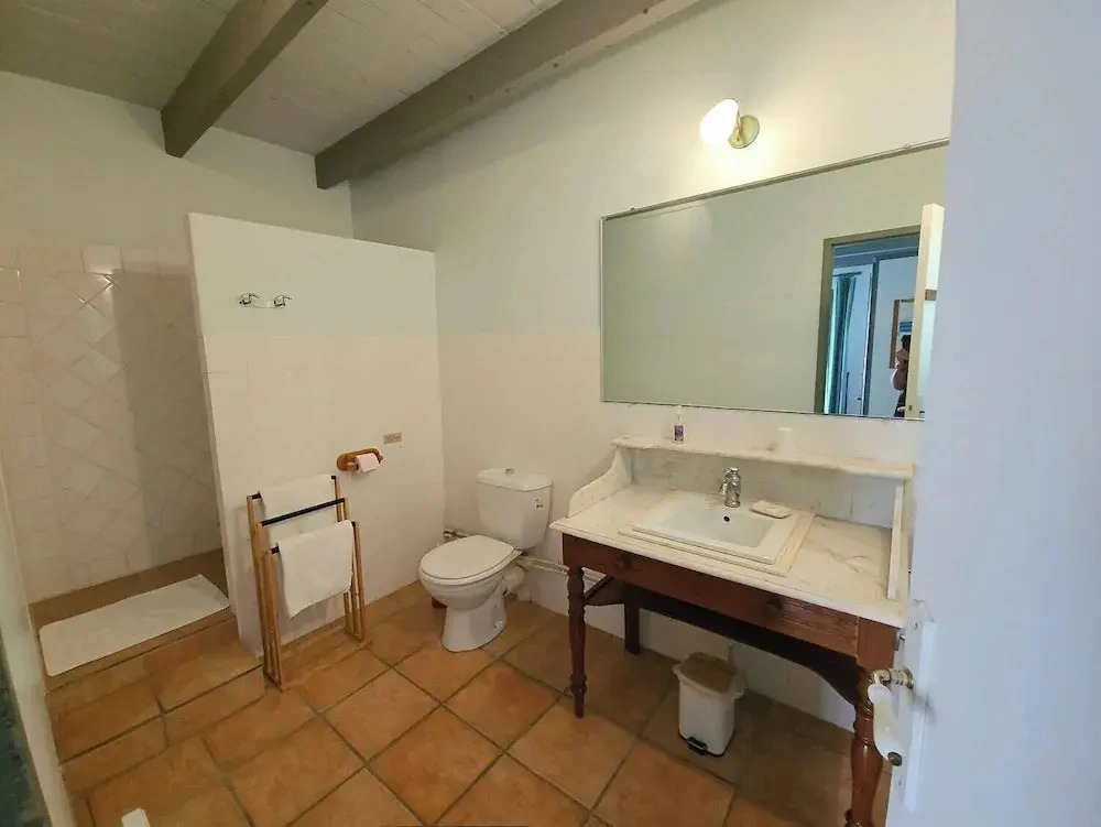 Maison dhôtes La Ramade, 5 chambres et table dhôtes en Provence