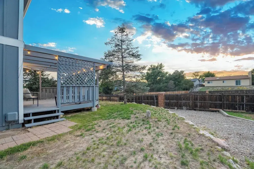 Modern 6BR Home in Briargate