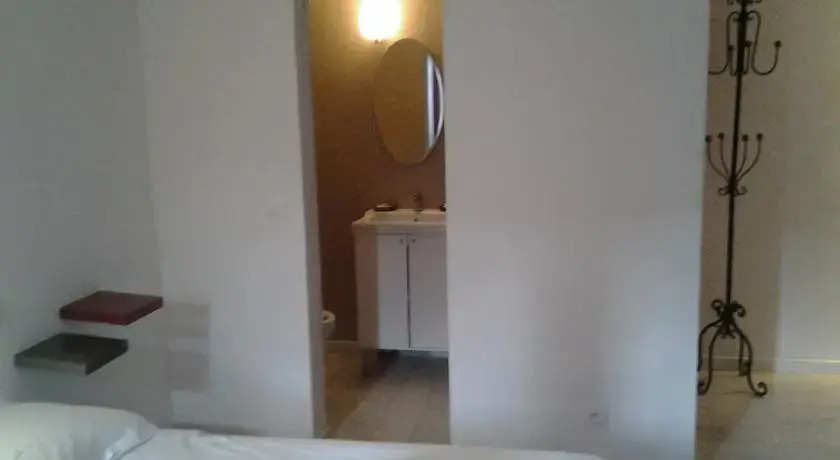 B&B Isola 2000
