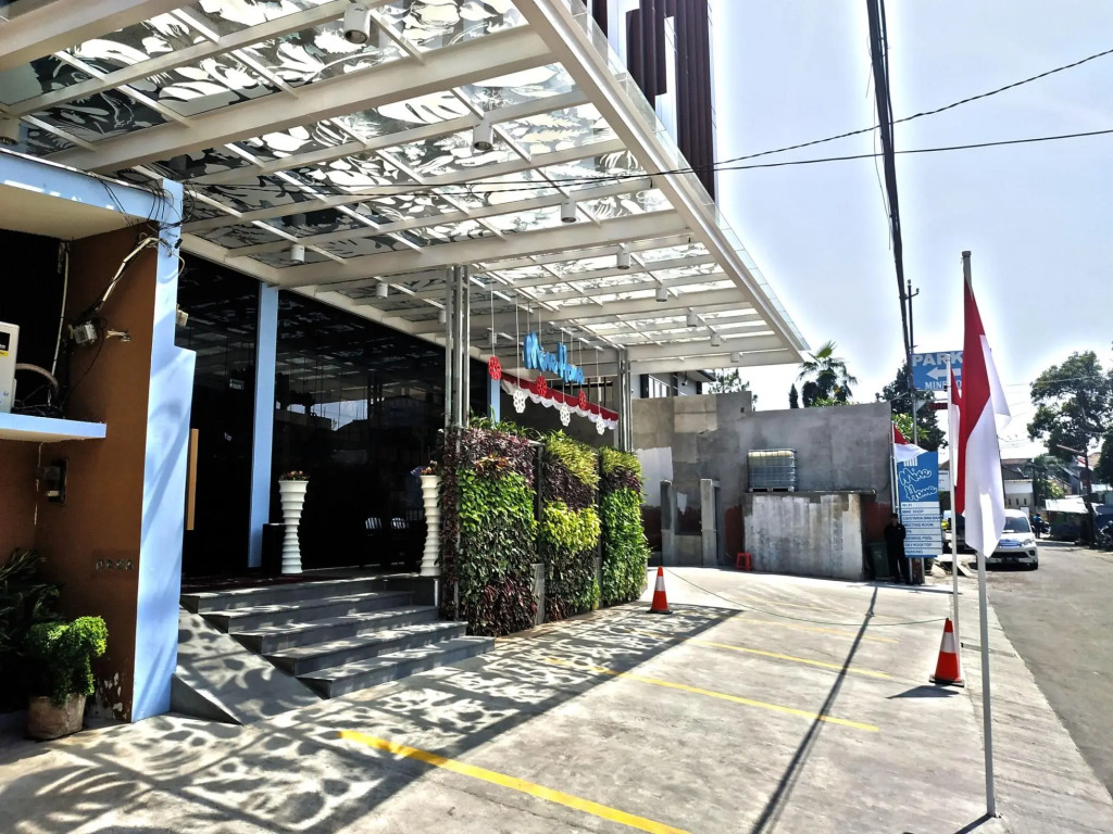 Mine Home Hotel Kebon Kawung