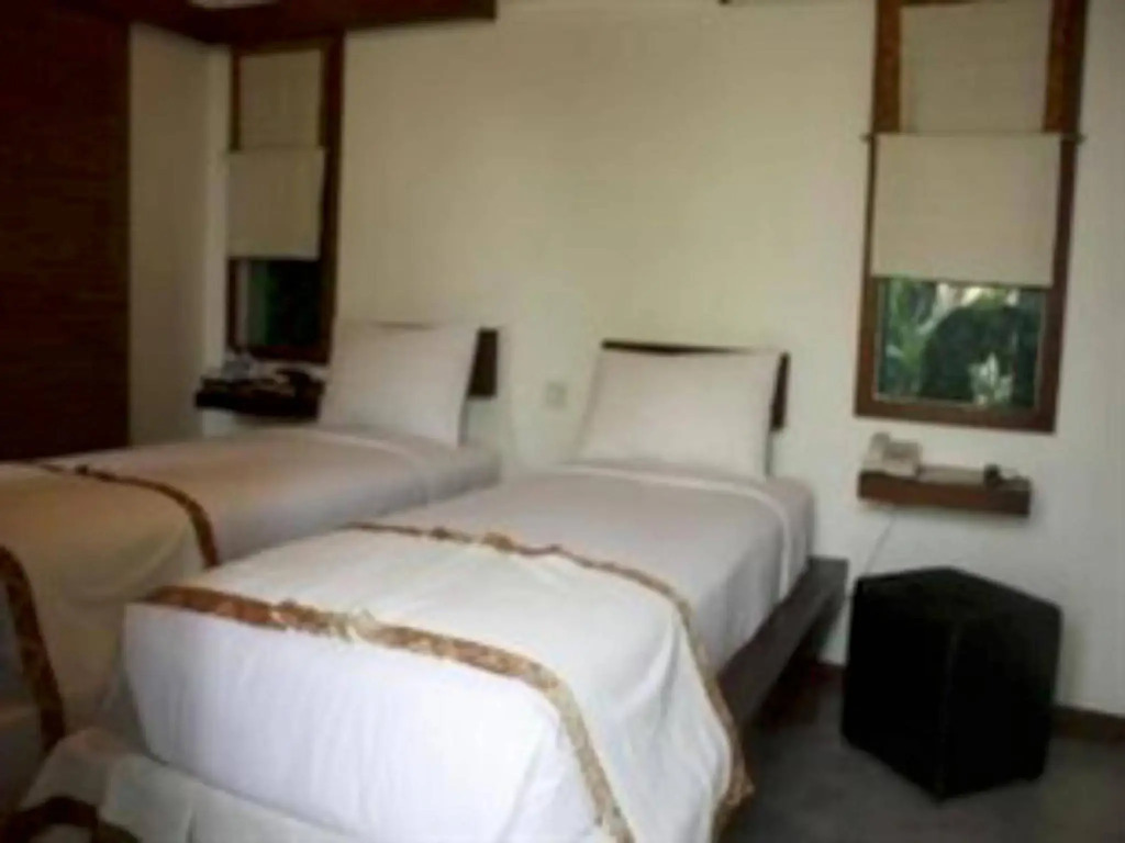 Flores Gallery Hotel