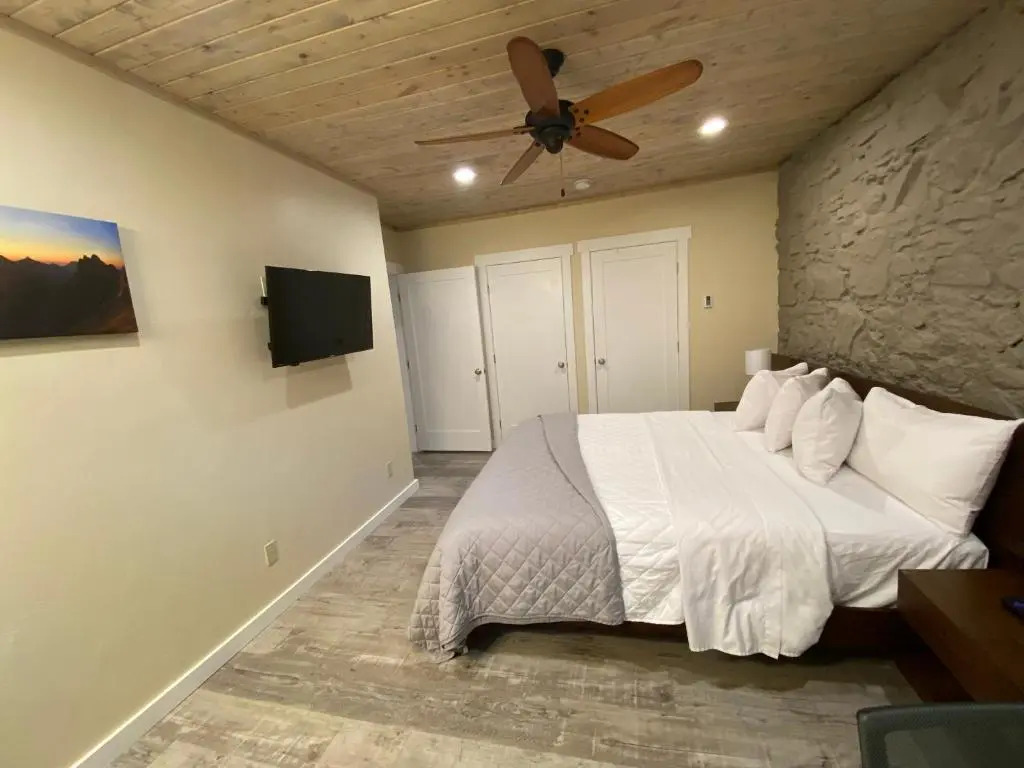 Hotel Ouray - for 12 years old and over