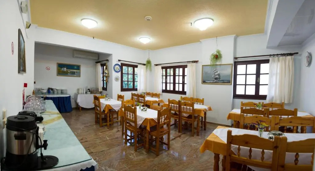 Hotel Nostos