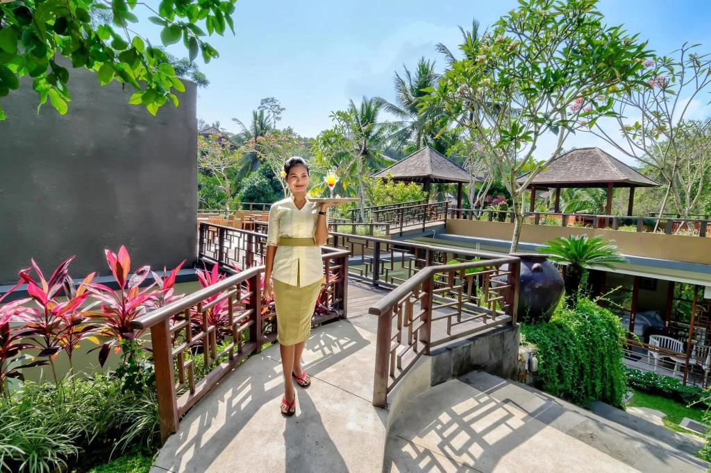Labak River Hotel by EPS