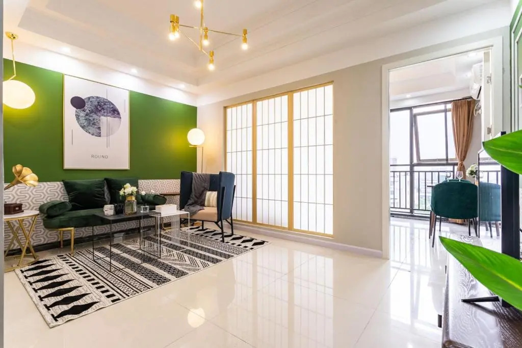 Wuhan Hongshan·Guanggu Square· Locals Apartment 00157650