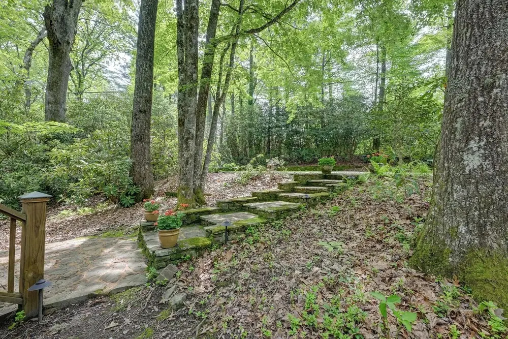 'smallwood' Cute Highlands Home w/ Screened Porch!