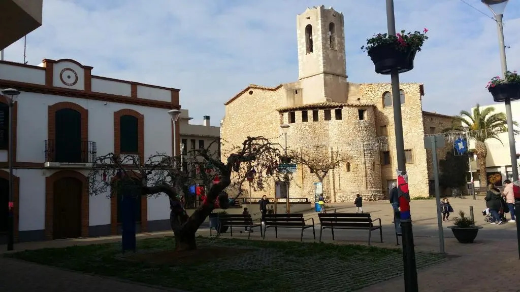 Nice terrace, 45 min from Barcelona and Port Aventura