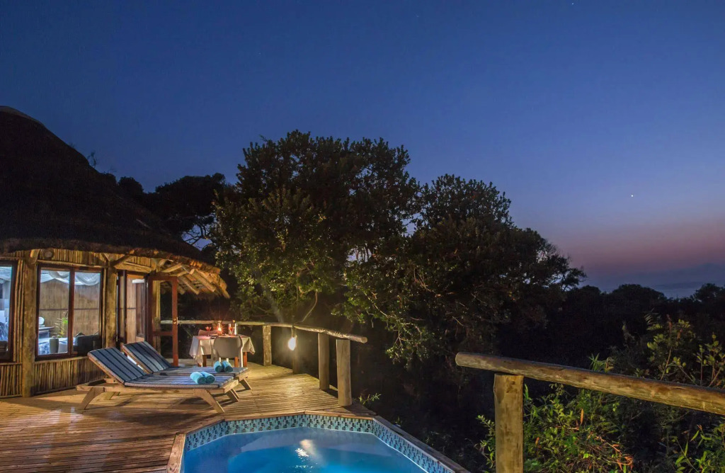 Thonga Beach Lodge