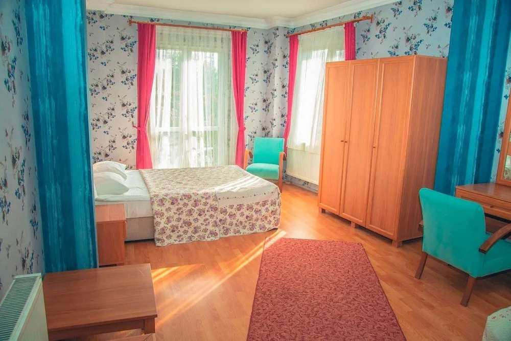 Azim Otel