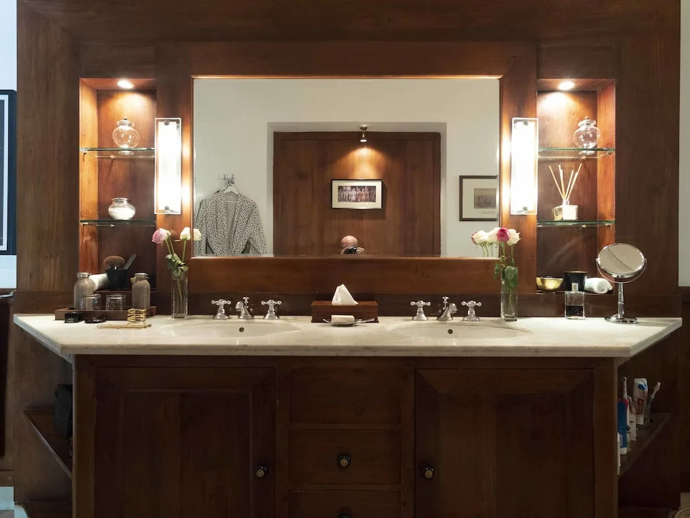 Le Colonial 1506 - Exclusive Luxury Hideaway