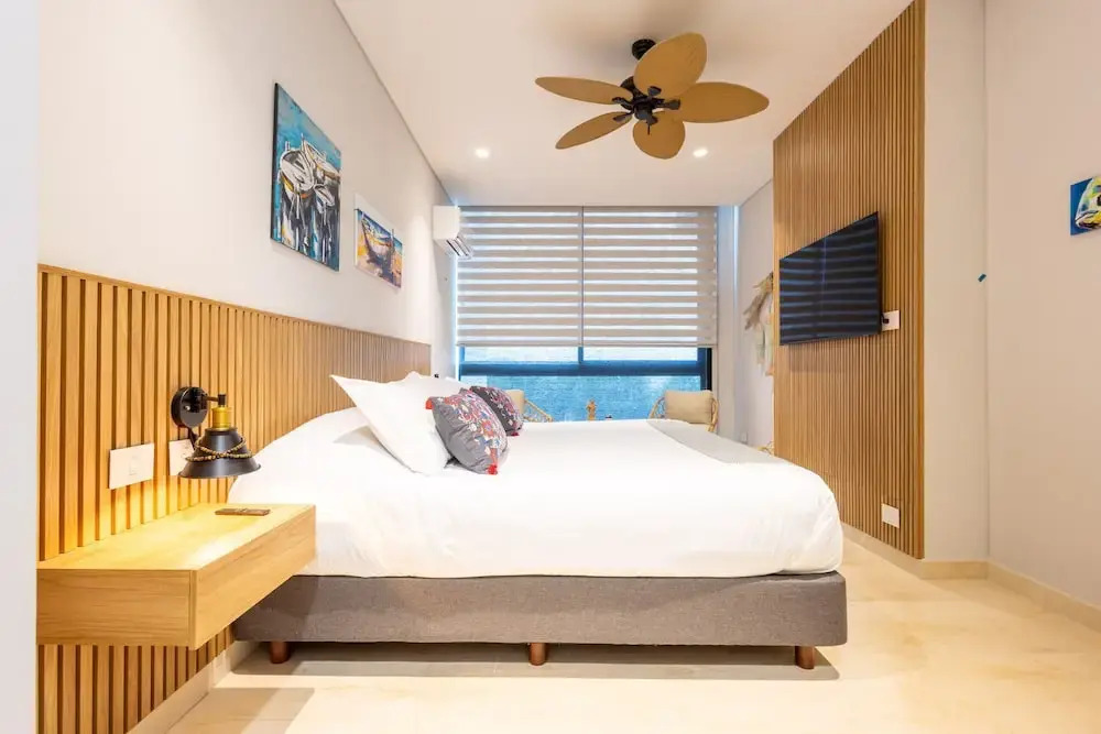 Seaside 3BR Retreat w Terrace Beach Access