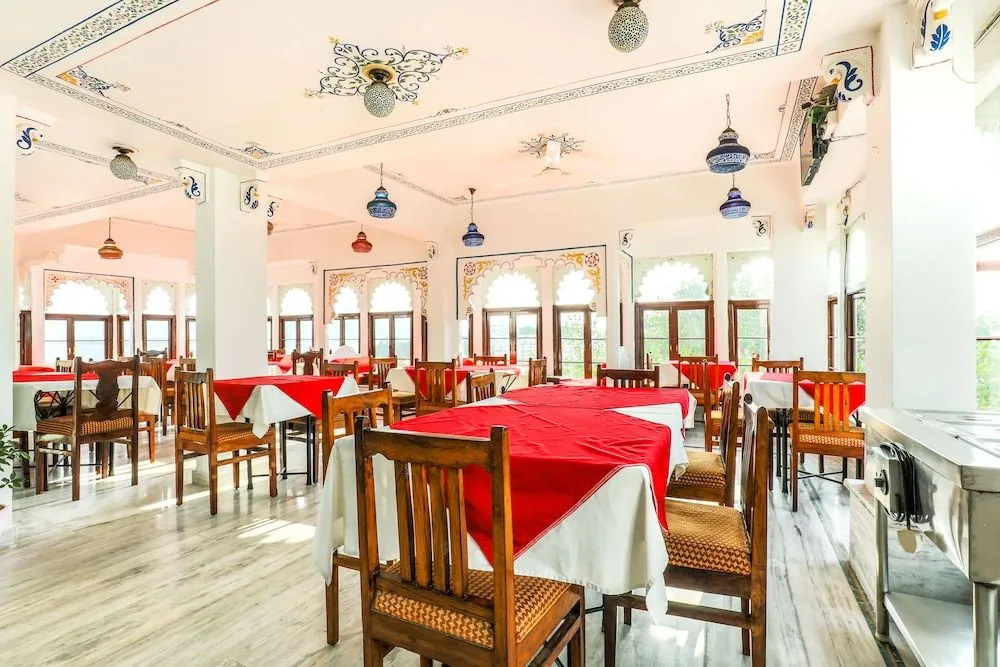 FabHotel Pichola Haveli