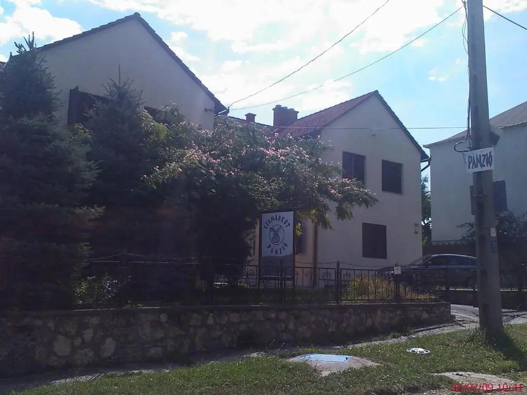Szamárkút Panzió