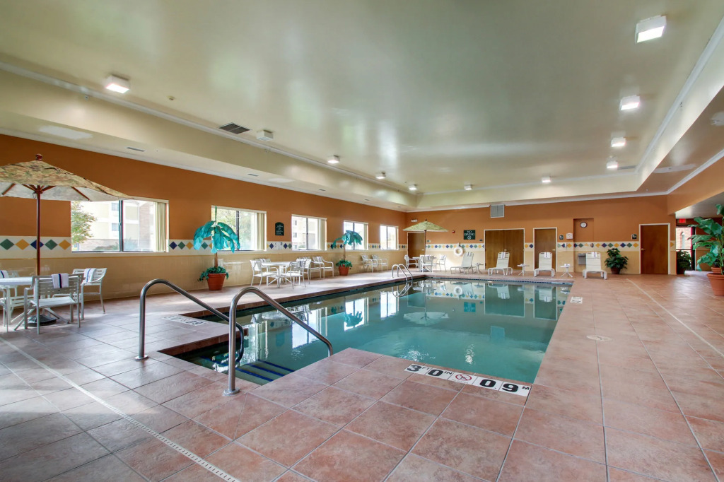Holiday Inn Express Milwaukee North Brown Deer/Mequon by IHG