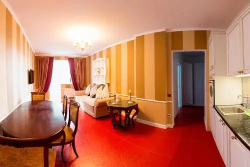 Apartment on Melnikova Street